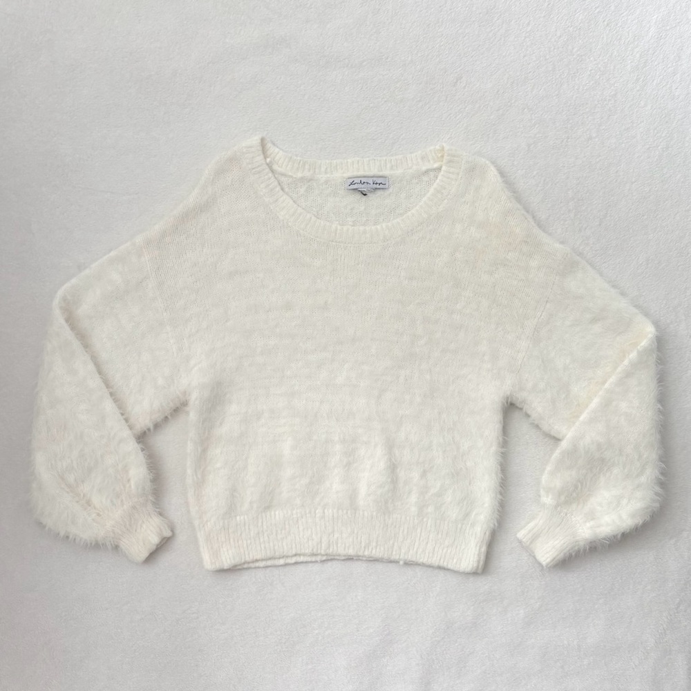 London Kaye Bishop Sleeve Ivory White Fluffy Sweater